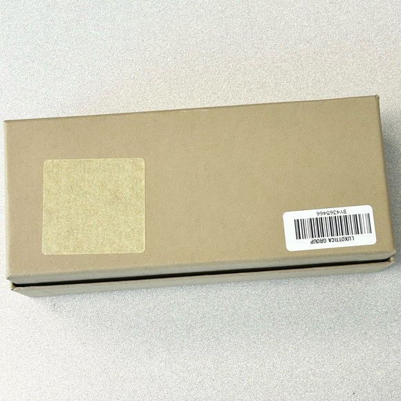 Gift Box Set - Picture 10 of 12